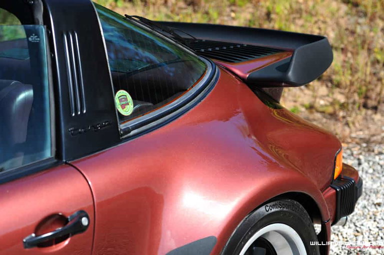 Porsche 911 Carrera 3.2 WTL