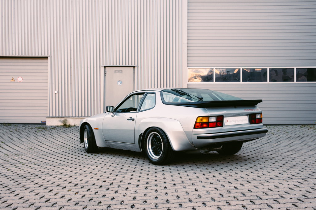 Porsche 924 Carrera GT