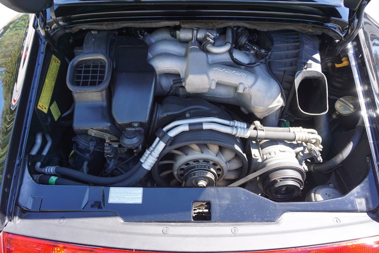 Porsche 993 Carrera 4S