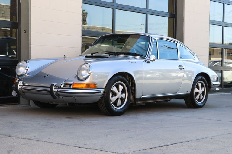 Porsche 911 T