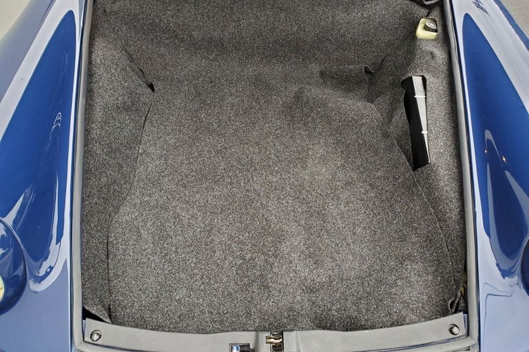 Porsche 911 Turbo 3.0 (US)