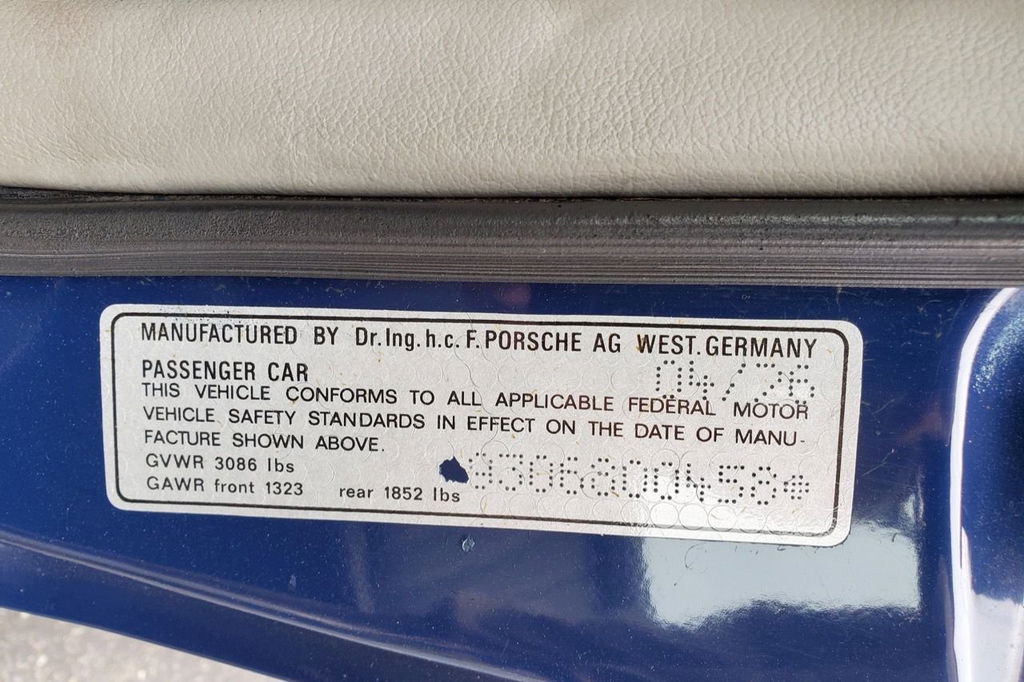 Porsche 911 Turbo 3.0 (US)