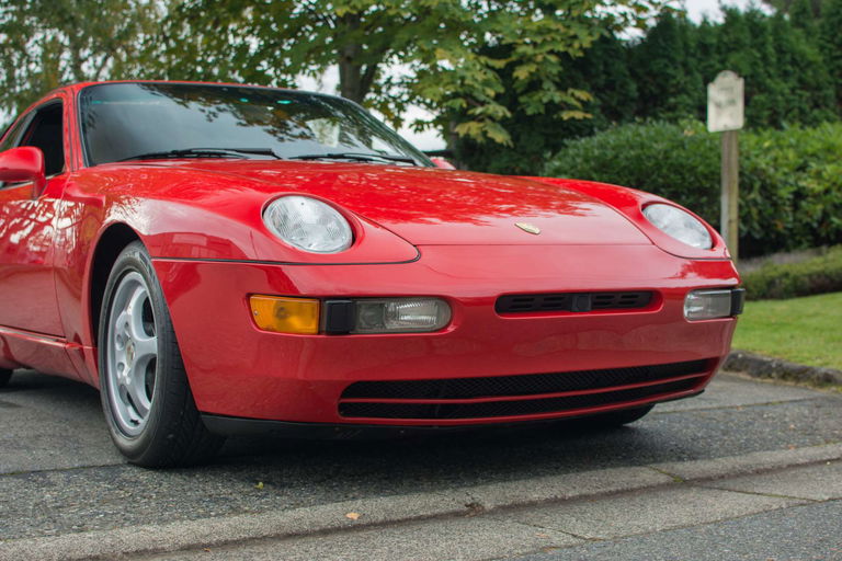 Porsche 968
