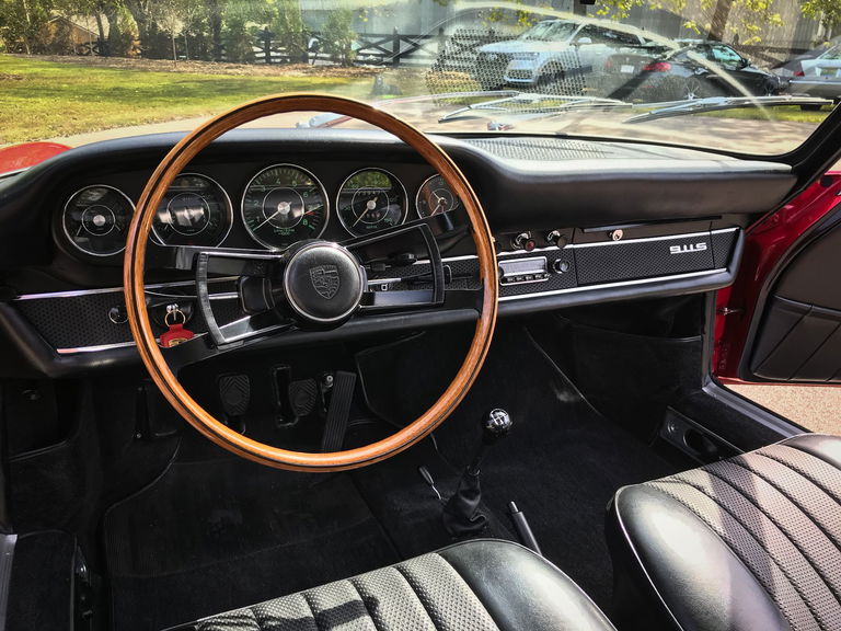 Porsche 911 S (F-Modell)