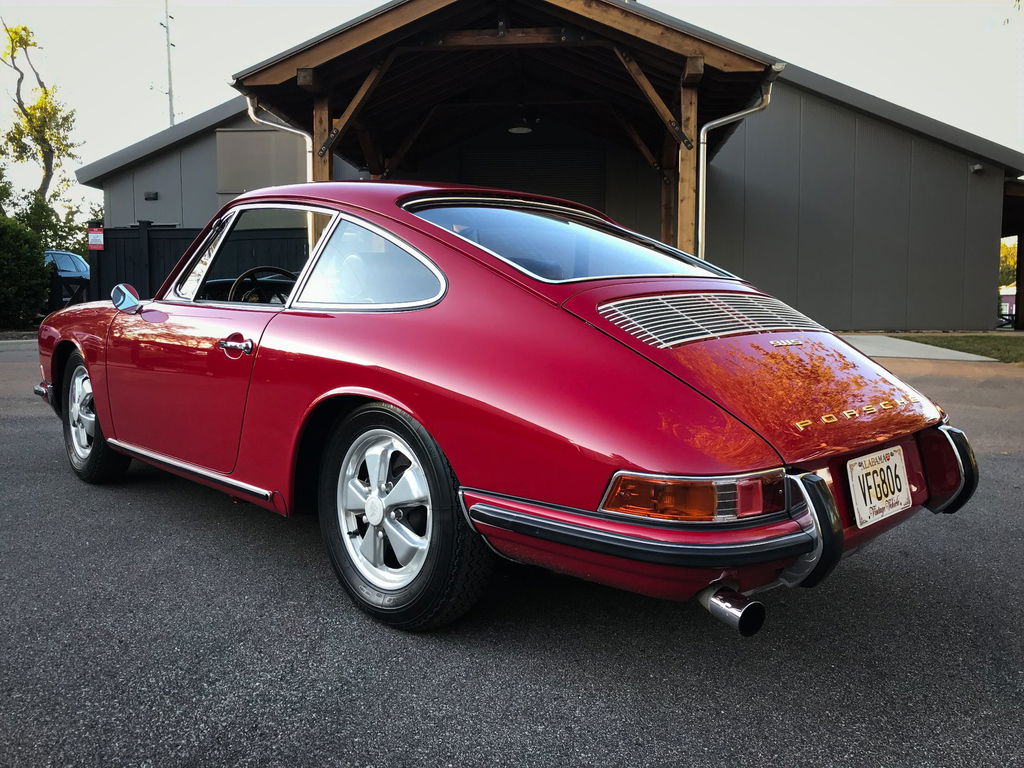 Porsche 911 S (F-Modell)