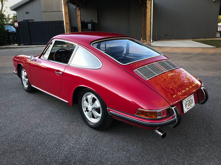 Porsche 911 S (F-Modell)