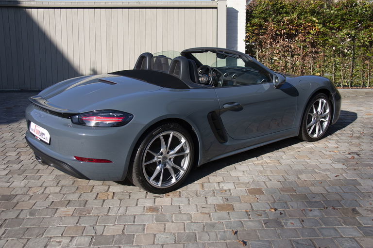 Porsche 718 Boxster
