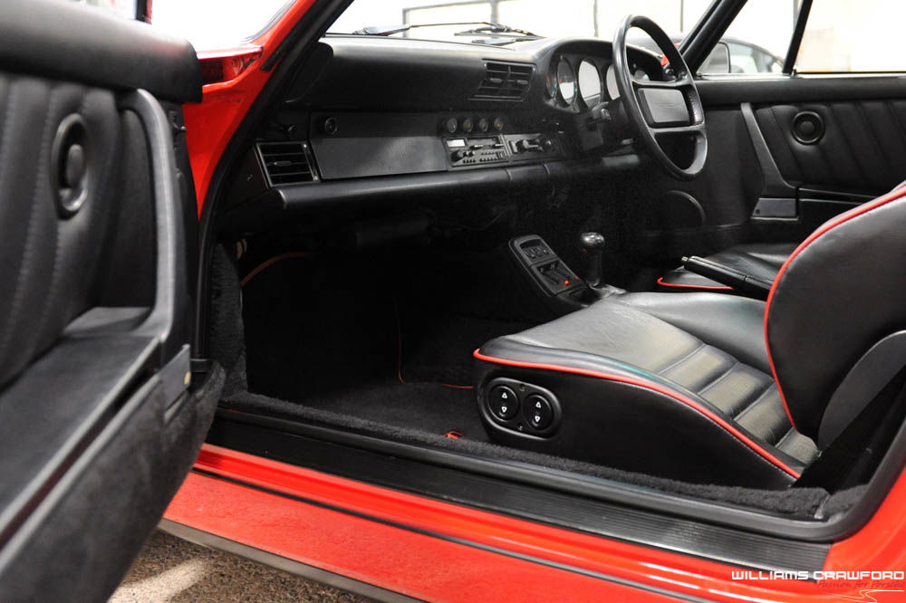 Porsche 964 Carrera 4