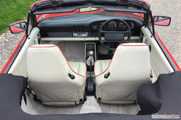 Porsche 911 Carrera 3.2