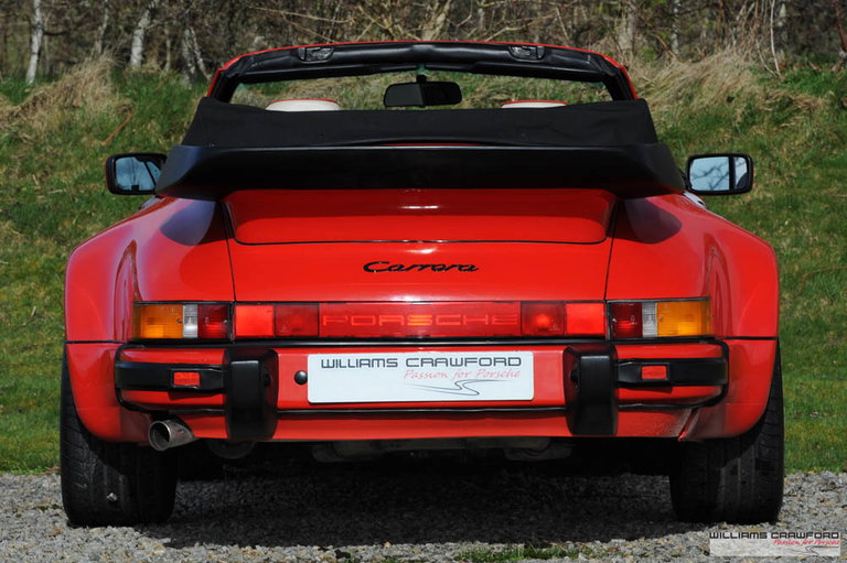 Porsche 911 Carrera 3.2