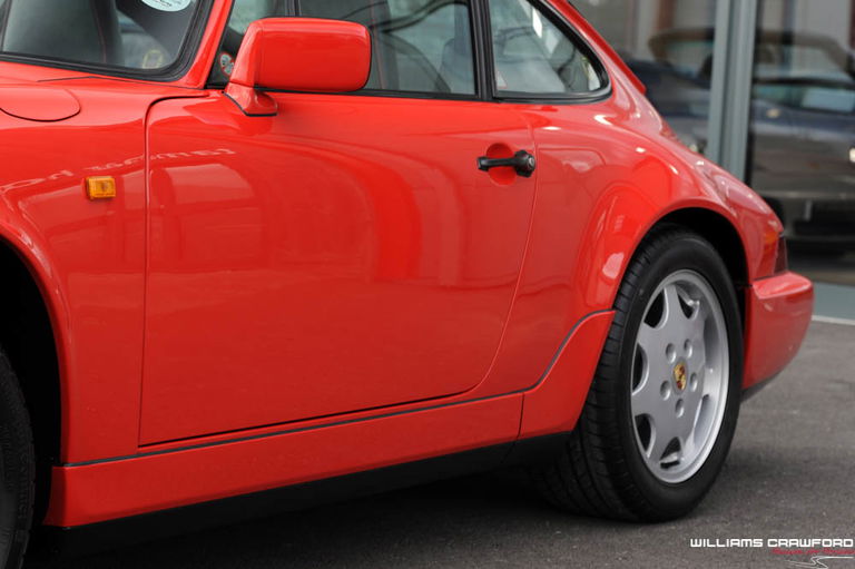Porsche 964 Carrera 4