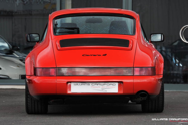 Porsche 964 Carrera 4
