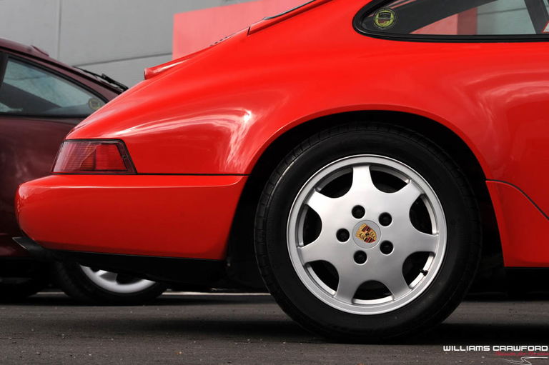 Porsche 964 Carrera 4