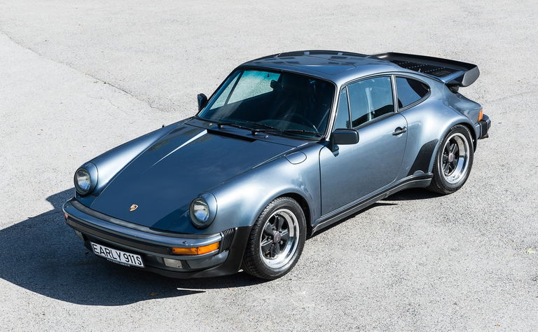 Porsche 911 Turbo 3.3 