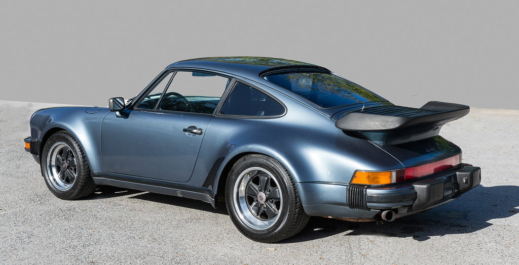 Porsche 911 Turbo 3.3 (US)