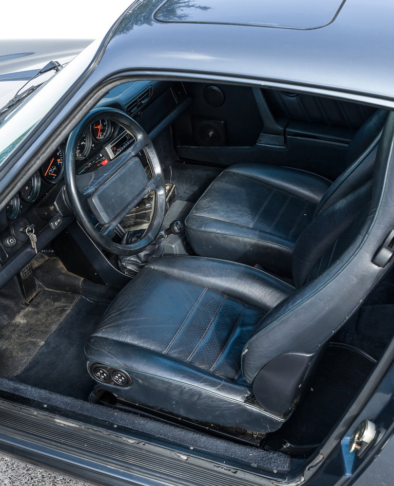 Porsche 911 Turbo 3.3 (US)