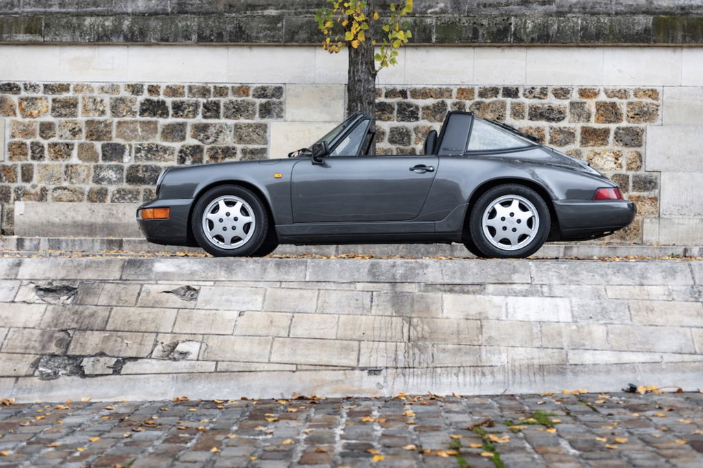 Porsche 964 Carrera 4