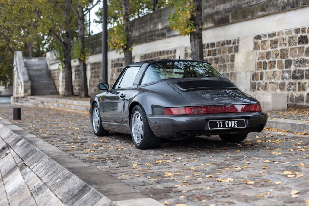 Porsche 964 Carrera 4
