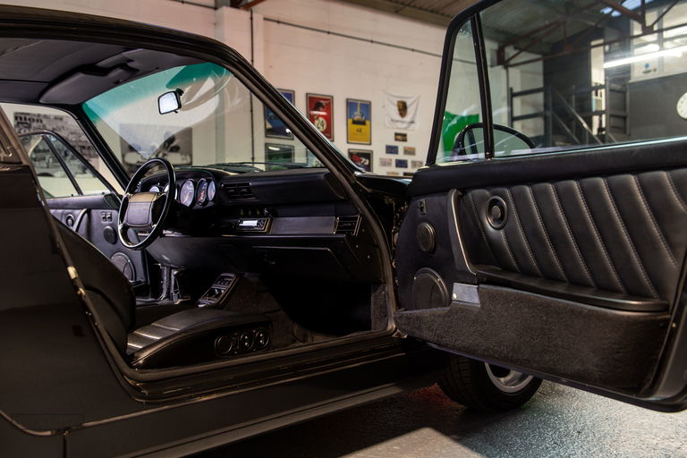 Porsche 964 Carrera 4