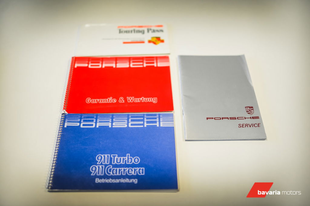 Porsche 911 Carrera 3.2