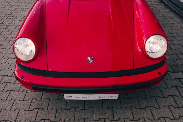 Porsche 911 Carrera 3.2