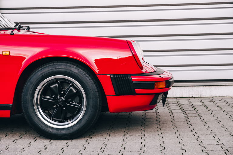 Porsche 911 Carrera 3.2