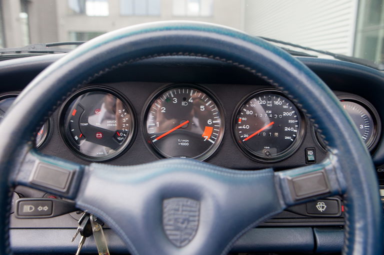 Porsche 911 Carrera 3.2 WTL