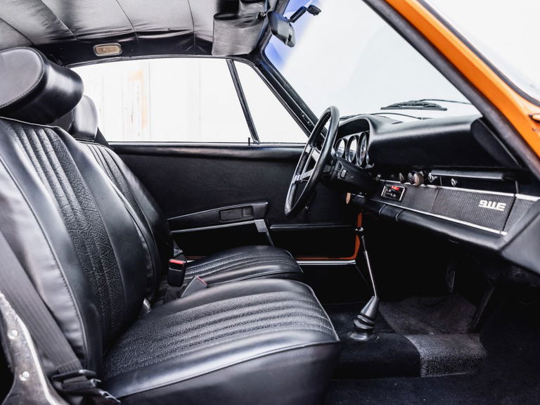 Porsche 911 E