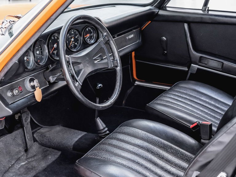 Porsche 911 E