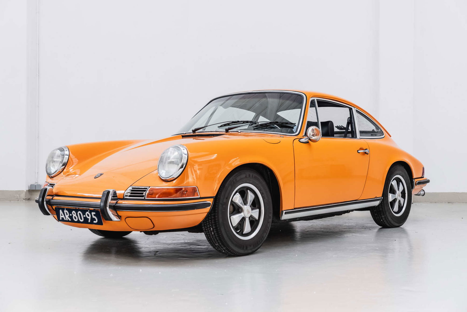Porsche 911 E