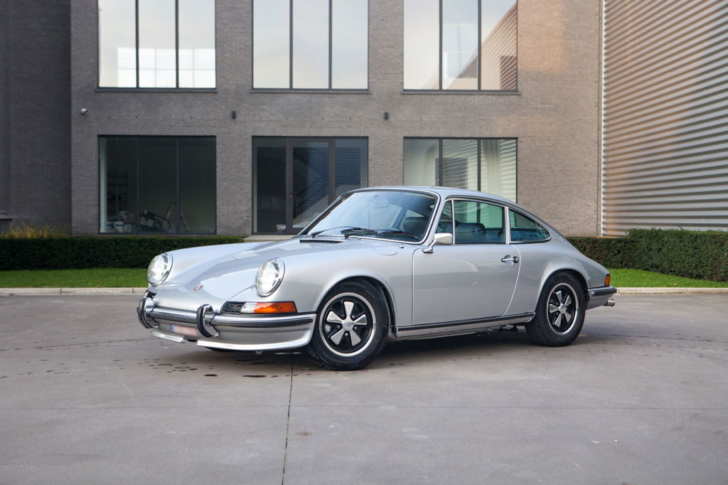 Porsche 911 E