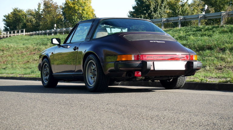 Porsche 911 SC