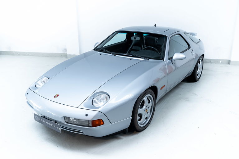 Porsche 928 GTS