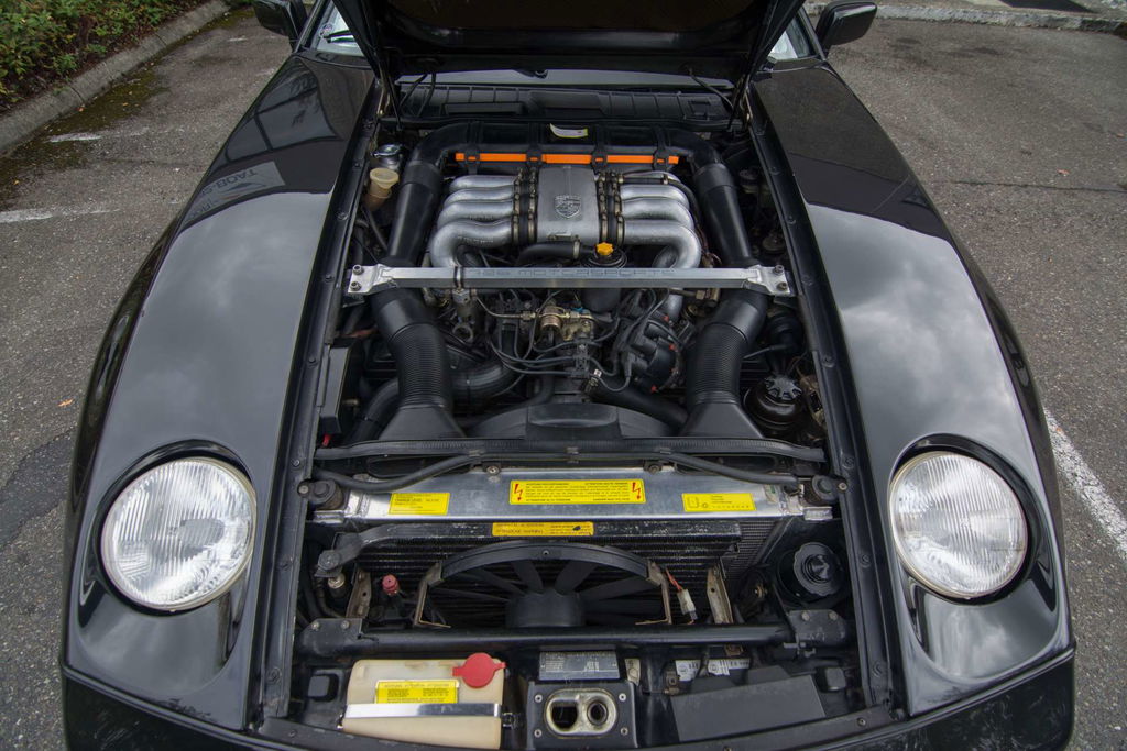 Porsche 928 S