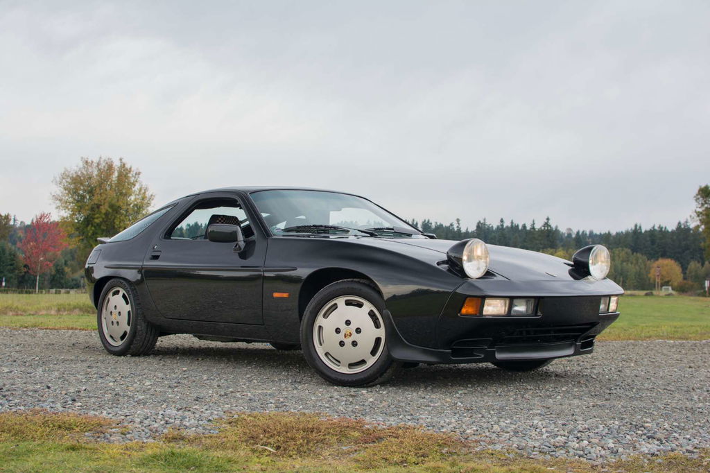 Porsche 928 S