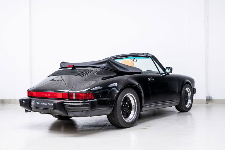 Porsche 911 Carrera 3.2