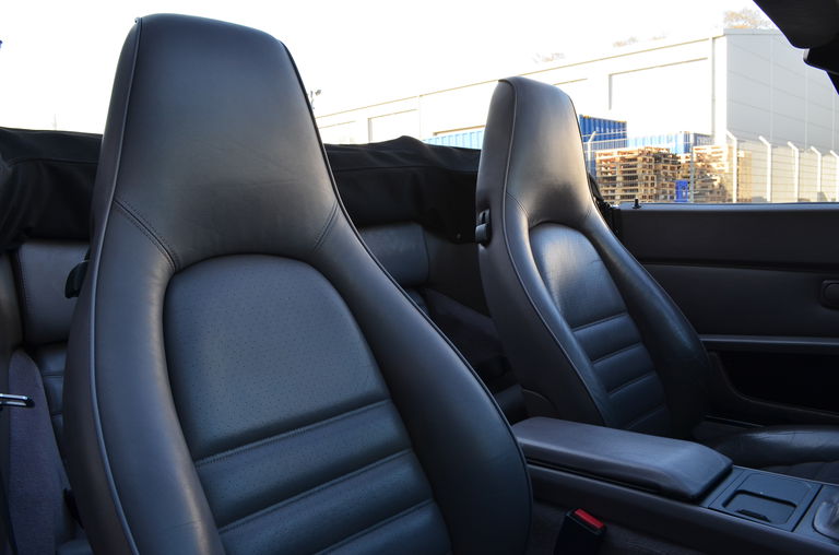 Porsche 944 Turbo Cabriolet