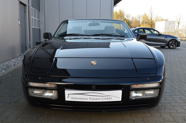 Porsche 944 Turbo Cabriolet