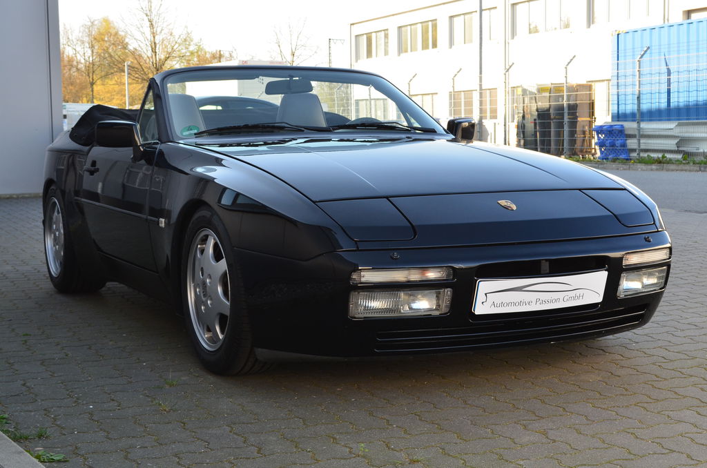 Porsche 944 Turbo Cabriolet