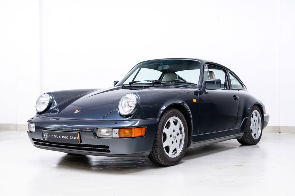 Porsche 964 Carrera 4