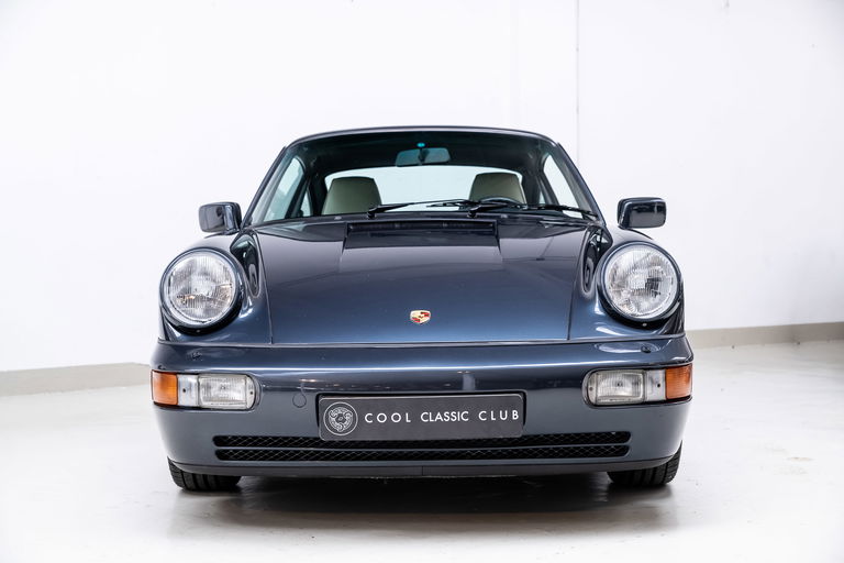 Porsche 964 Carrera 4