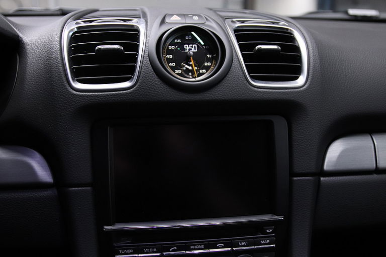 Porsche 981 Cayman GT4