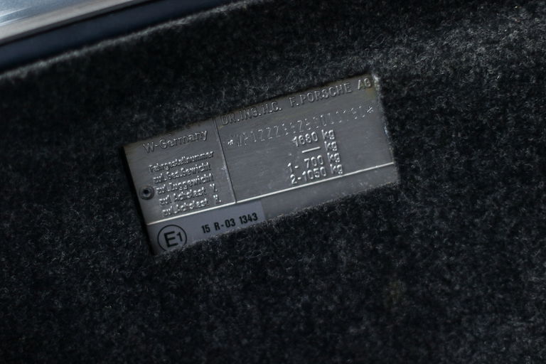 Porsche 911 Turbo 3.3