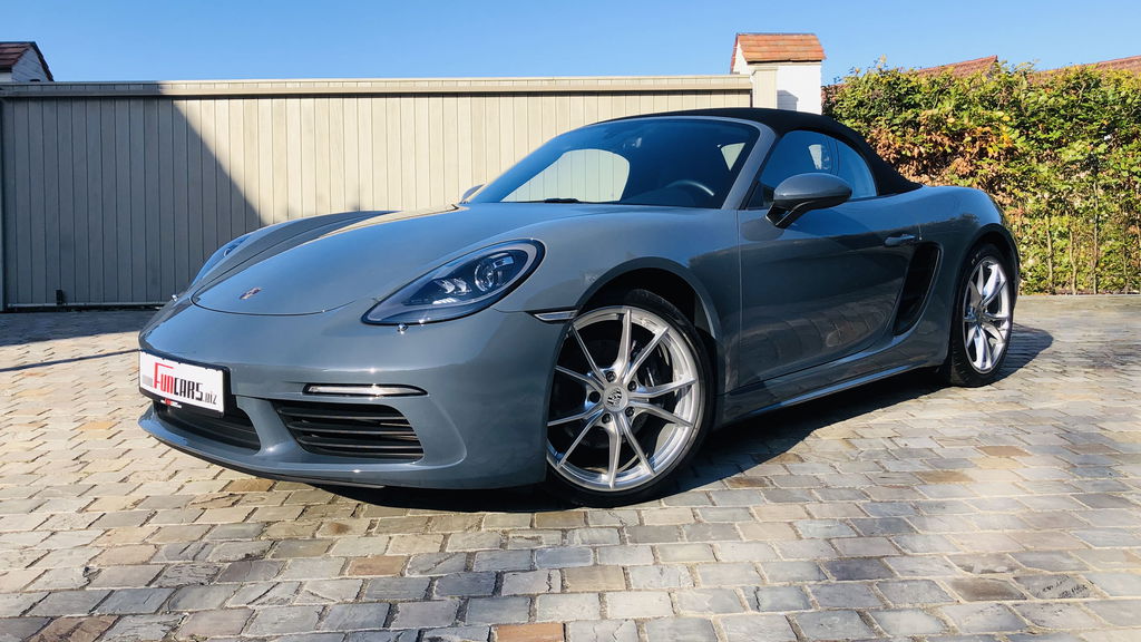 Porsche 718 Boxster