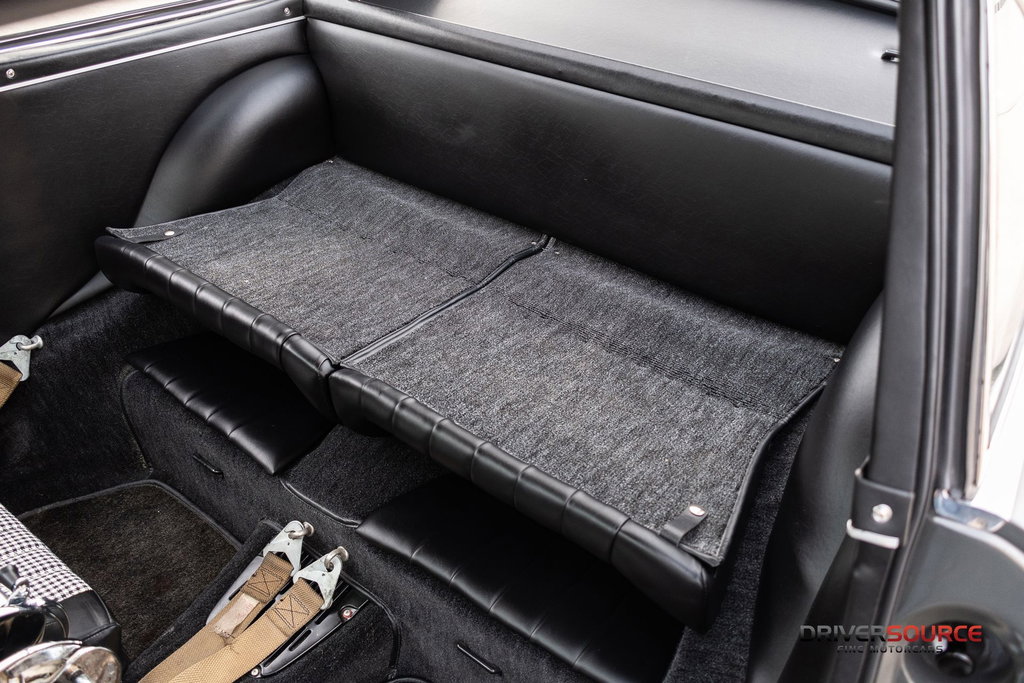 Porsche 911 S (F-Modell)