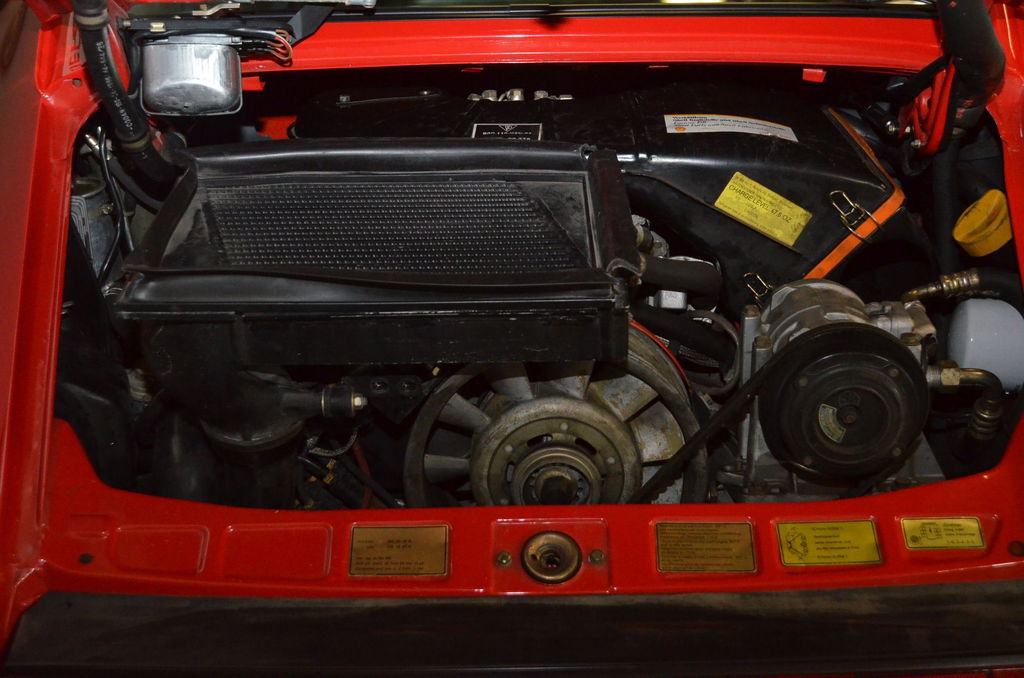 Porsche 911 Turbo 3.3 (US)