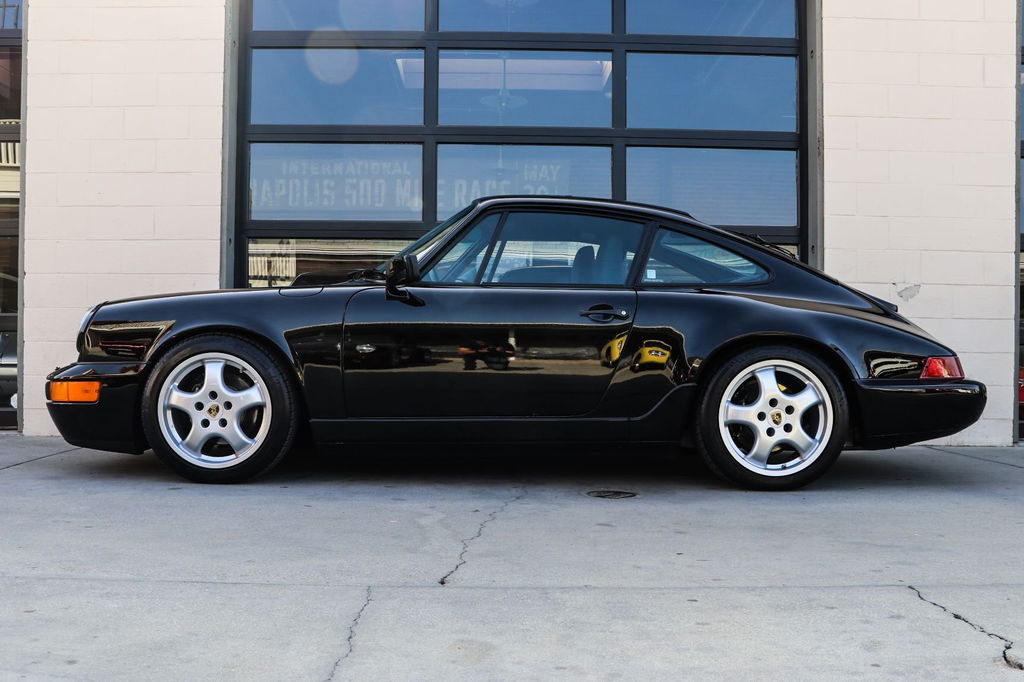 Porsche 964 Carrera 4
