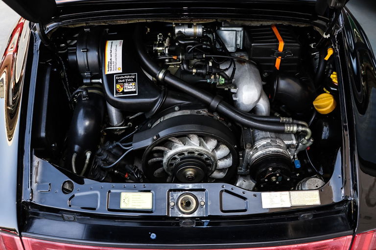 Porsche 964 Carrera 4