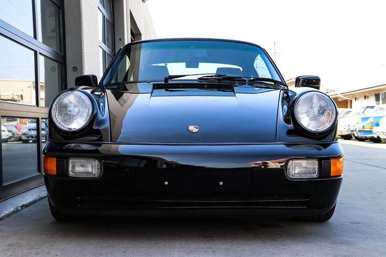 Porsche 964 Carrera 4