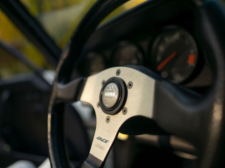 Porsche 911 Carrera 3.2 (US)